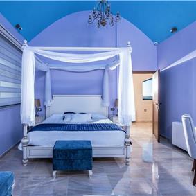6 bedroom luxury villa with pool near Agia Pelagia, sleeps 12